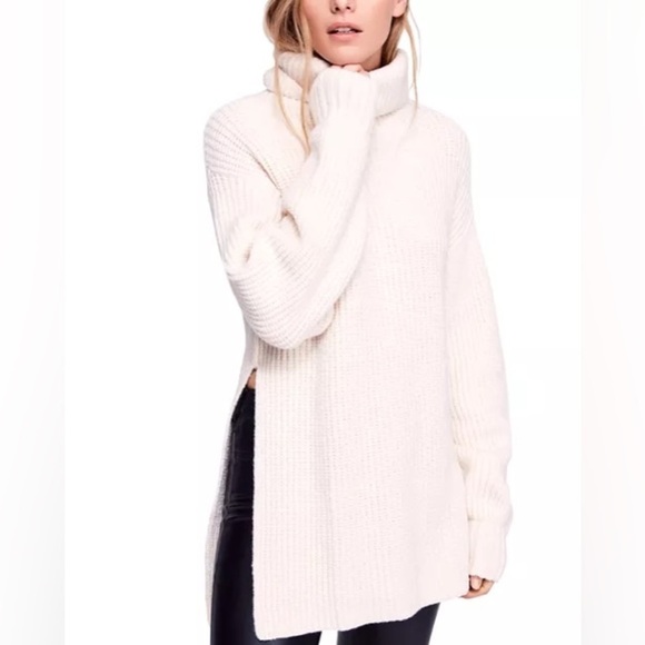 Free People Eleven Oversized Chunky Knit Turtleneck Sweater - Picture 10 of 10